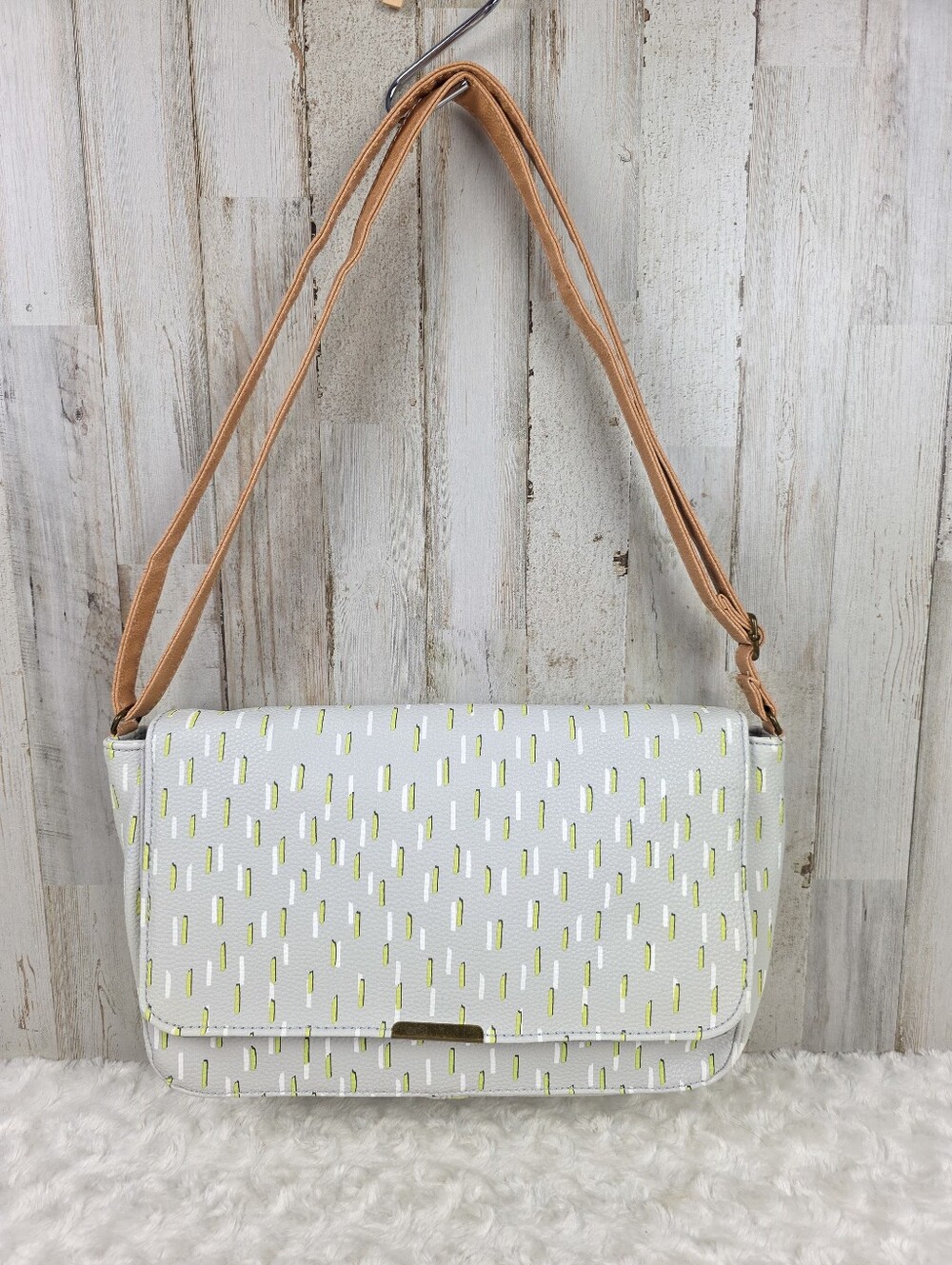 Thirty-One Day By Day Crossbody Bag Gray